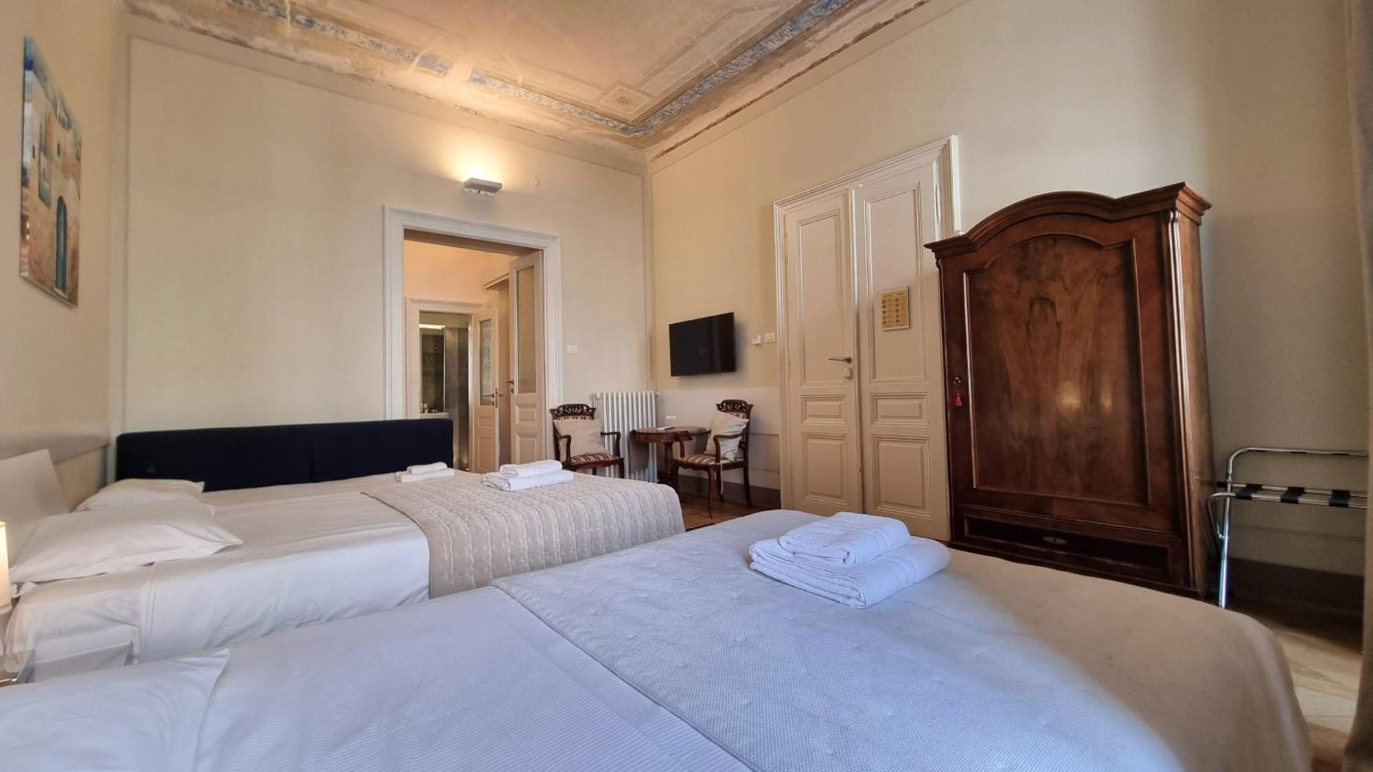 Le Saline Luxury Guest House Trieste Exteriör bild
